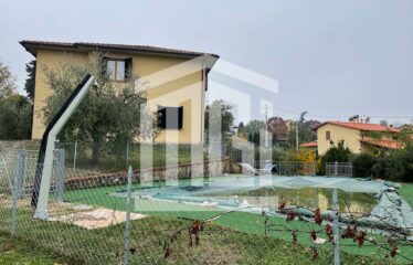Villa Bifamiliare | Monte San Savino, Arezzo